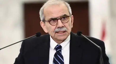نواف سلام