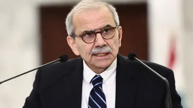 نواف سلام