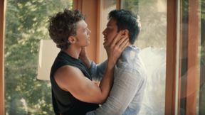 הדסון ויליאמס וקונור סטורי, מתוך "יריבות לוהטת"