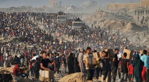 فلسطينيون في شمال القطاع