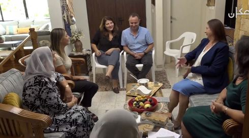النساء المرشحات للسلطات المحلية