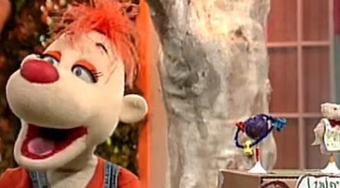 בחצר של פופיק 7 | הכיפומט של פופיק