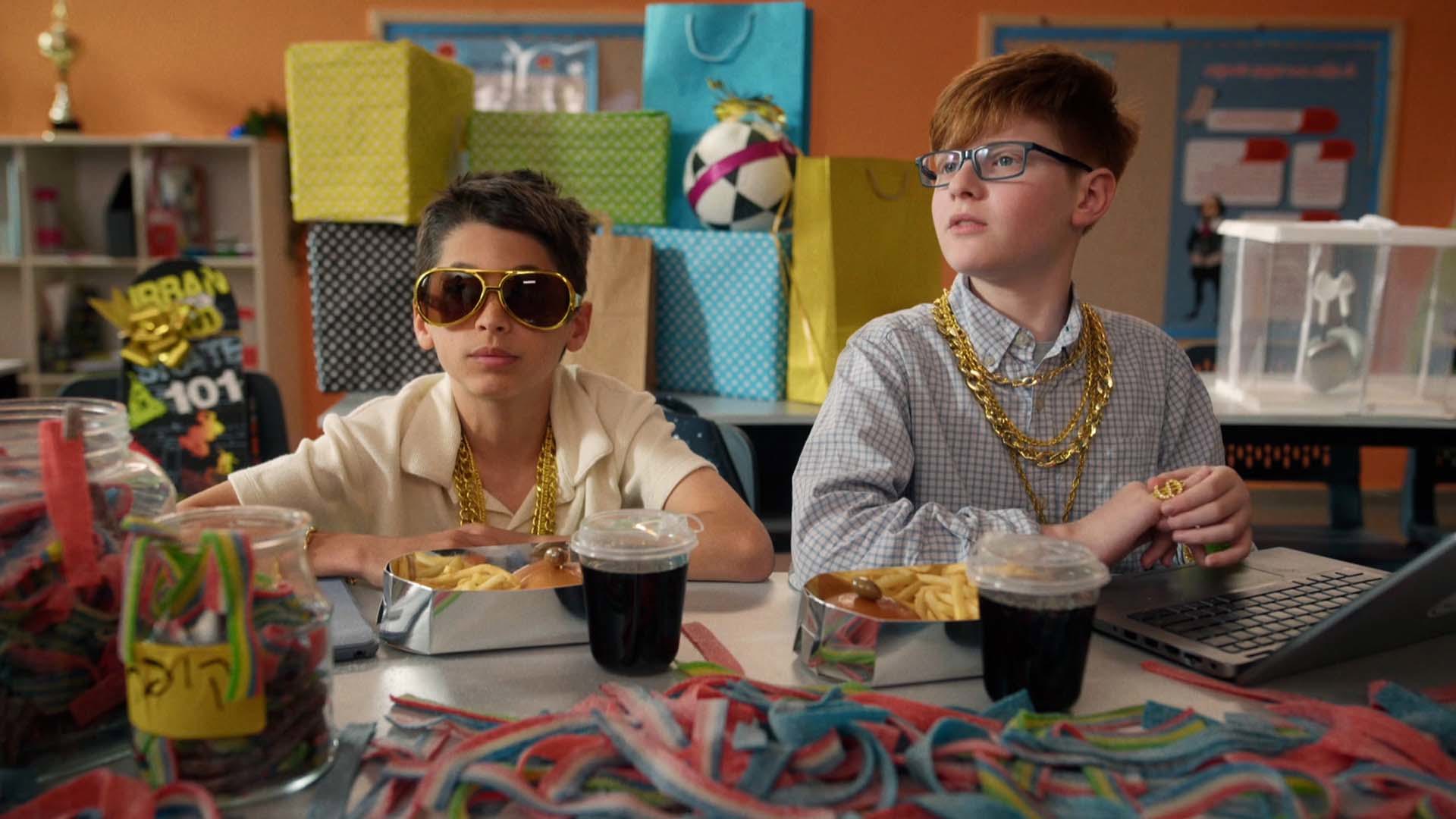 לבד בבית 5 פרק 16