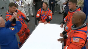 האדם חוזר לירח?