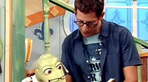 בחצר של פופיק 4 | נחש מחמד  