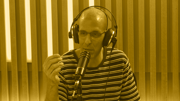 מישהו מקשיב לי?