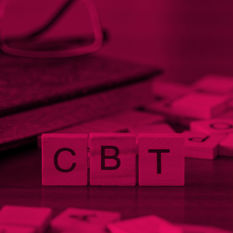 קוביות עם האותיות CBT