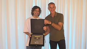 מנכ"ל Google ישראל ברק רגב (מימין) ומנהל "כאן חינוכית" עומר מנור, הבוקר