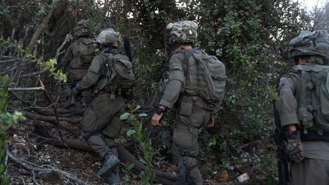 جنود اسرائيليون في جنوب لبنان