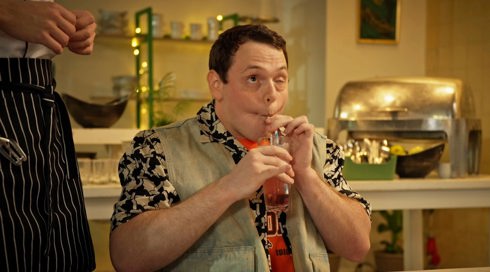 מלון הוטל 2 פרק 15