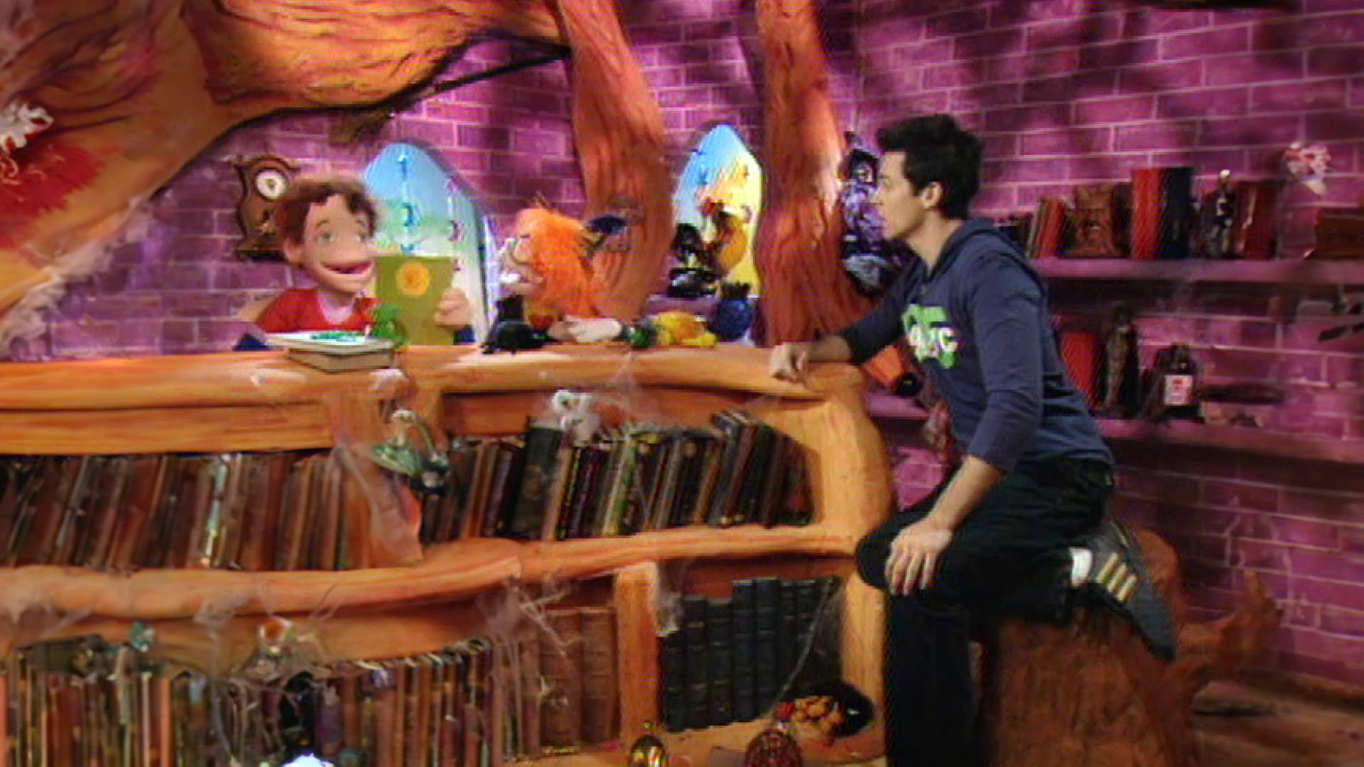 אפצ'י וסיפור, פרק 18