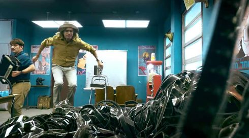 המחלקה לחפצים מיוחדים | שיעור העשרה | פרק 6