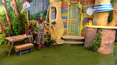 דן מוזלי פרק 25