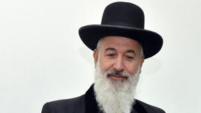 יונה מצגר