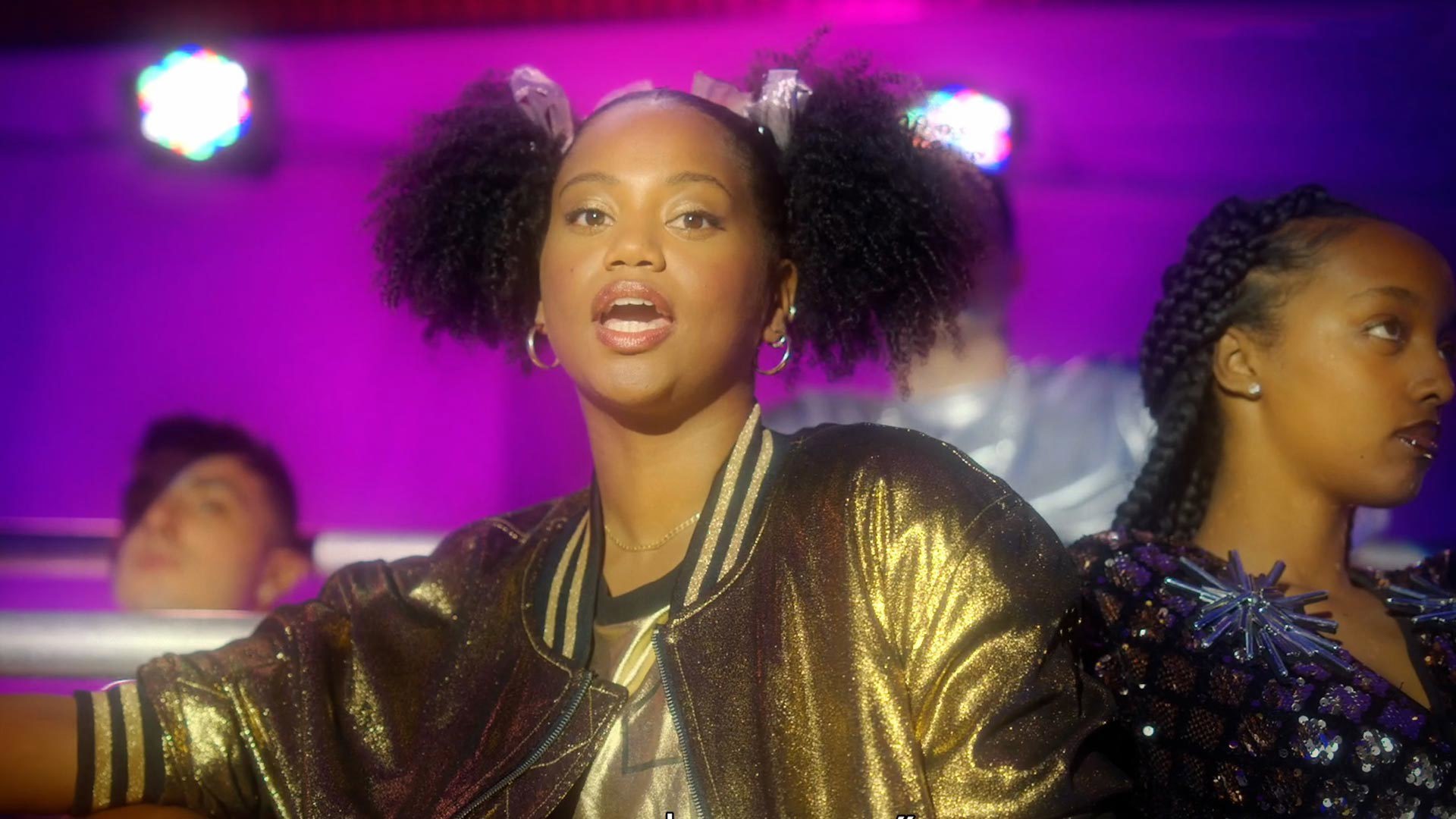 ילדה רעה בקטע טוב