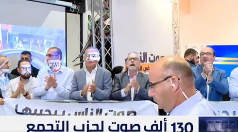 الخامسة
