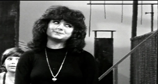 חנה לסלאו מתוך ''ראש כרוב''