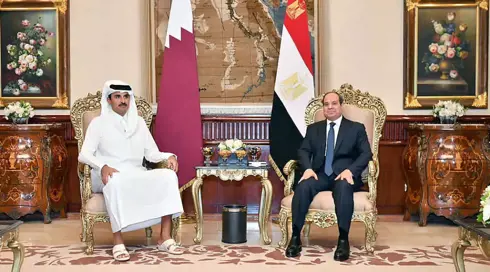 السيسي والشيخ تميم